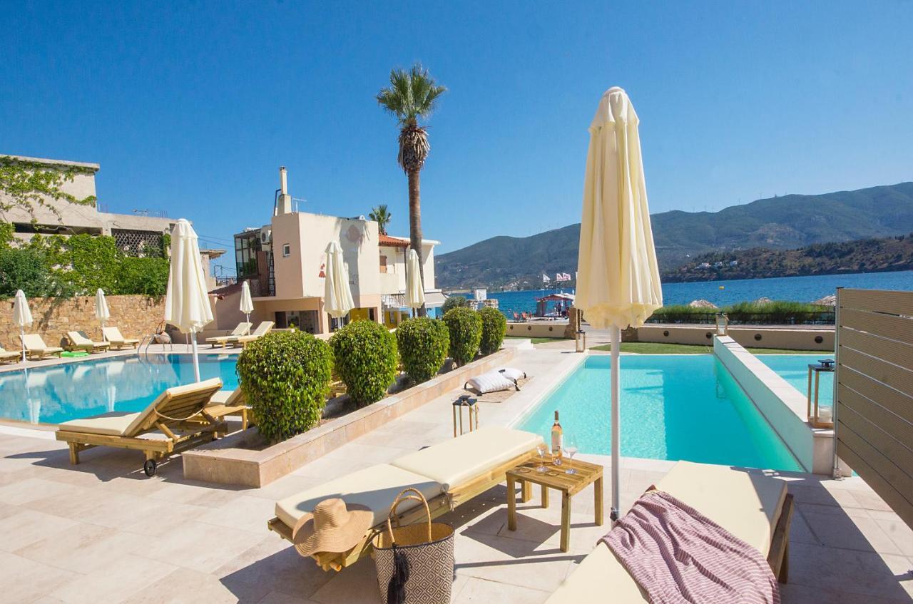 Aegean Villas *